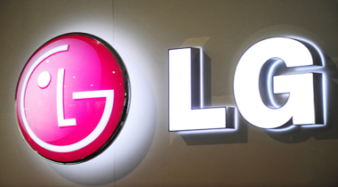 Selain LG Loves & Cares, LG Electronics Indonesia sejatinya memiliki program CSR lain. (Foto: Ist)