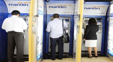 Pendapatan non bunga dari mesin ATM baru diproyeksikan mencapai kurang lebih Rp 18 miliar. (Foto: Ist)